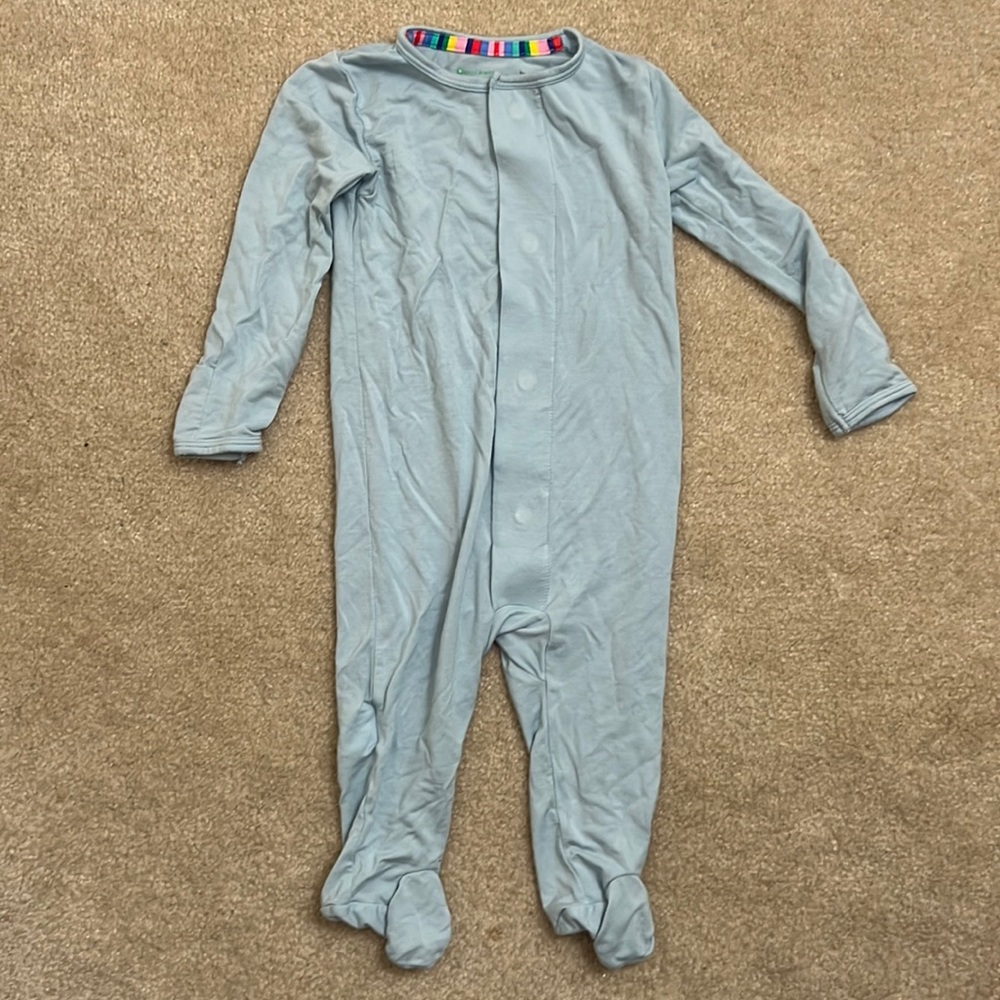 Baby blue sleeper